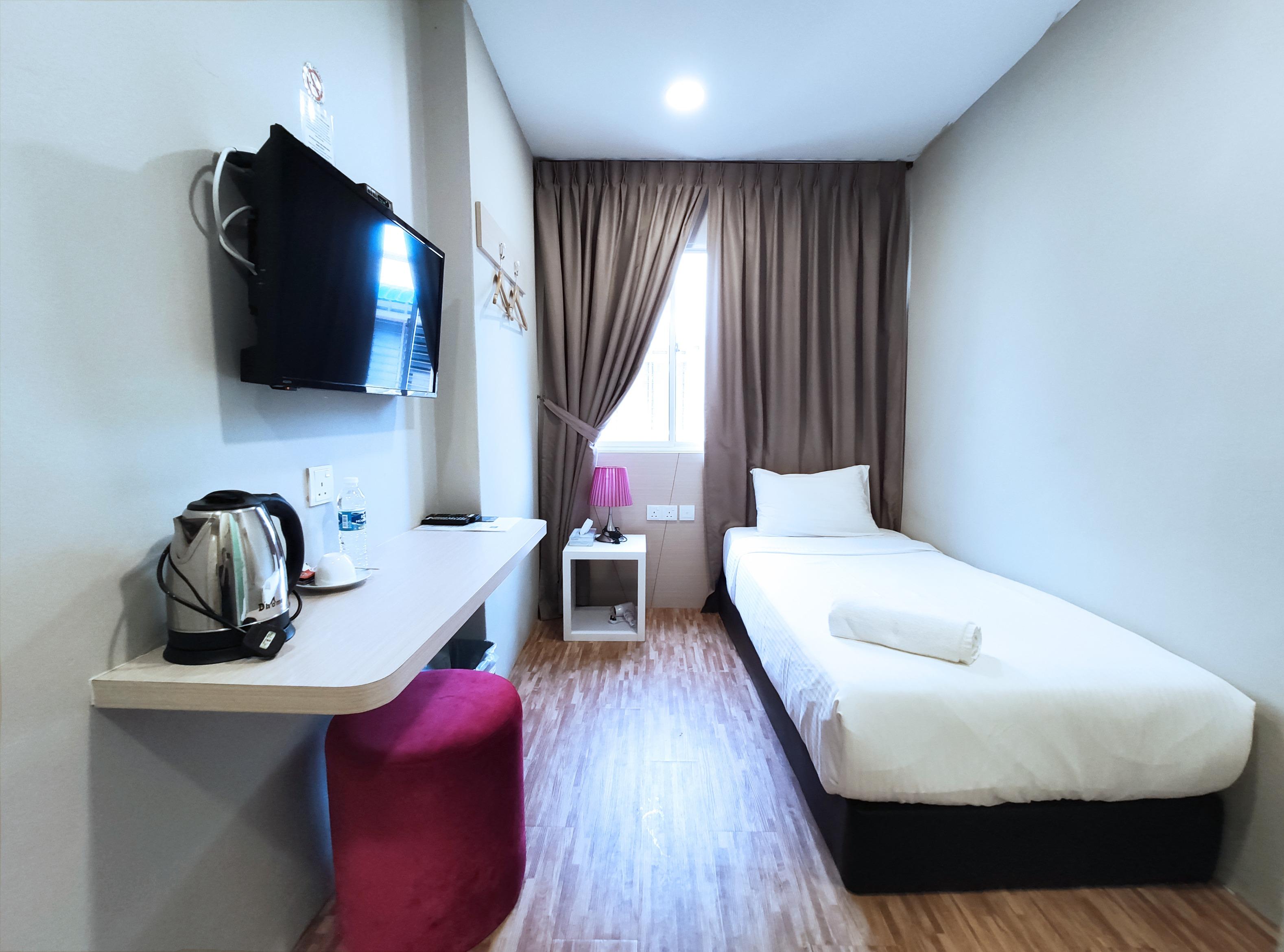 Princess Hotel Pontian Понтіан-Кечіл Екстер'єр фото