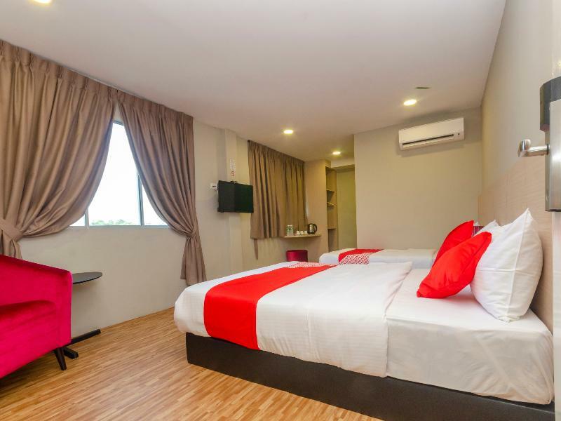 Princess Hotel Pontian Понтіан-Кечіл Екстер'єр фото